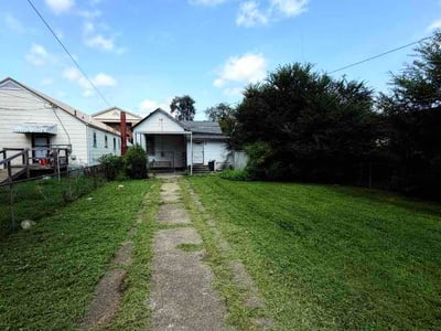 Lawn Care service in Beckley, 25813