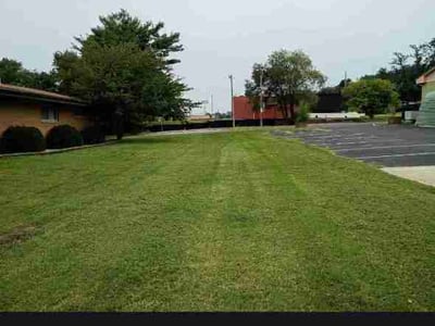 Lawn Care service in Collinsville, 62234