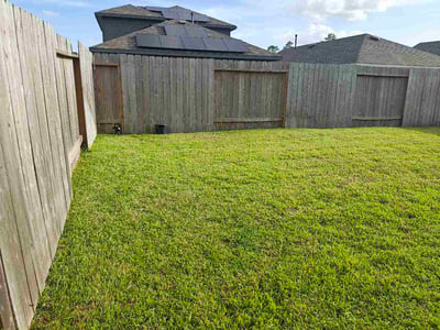 Lawn Care service in Valencia, 91355