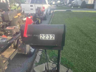 Lawn Care service in Powell, 37849