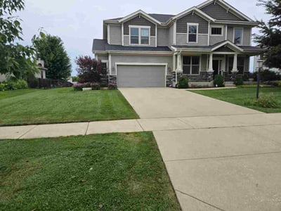 Lawn Care service in Westmont, 60559