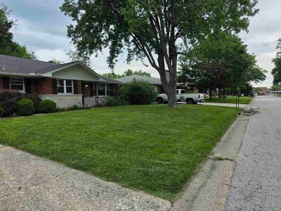 Lawn Care service in Baldwin Park, 91706