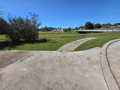 Lawn Care service in Baldwin Park, 91706