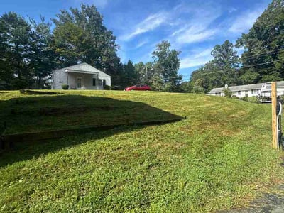 Lawn Care service in North Attleboro, 02760