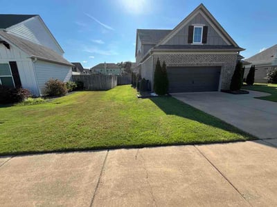 Lawn Care service in Opelika, 36801