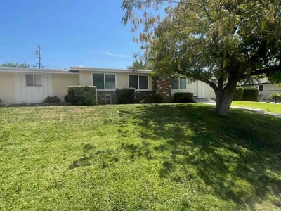 Lawn Care service in Tehachapi, 93561