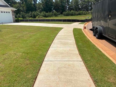 Lawn Care service in Montevallo, 35115