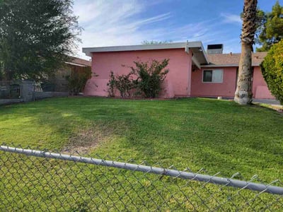 Lawn Care service in Las Vegas, 89101
