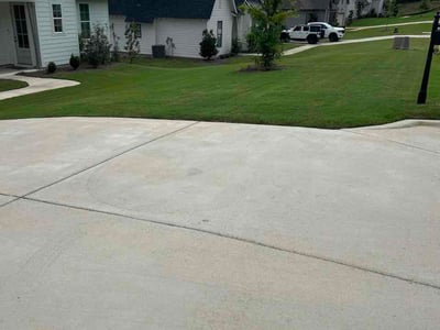 Lawn Care service in Fairfield, 35064