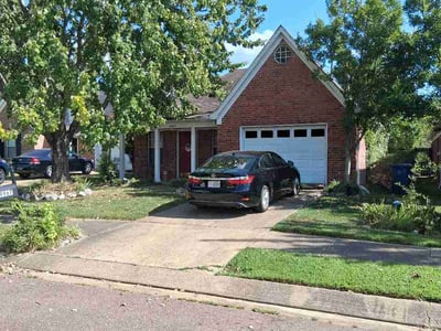 Lawn Care service in Senatobia, 38668