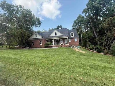 Lawn Care service in Oak Ridge, 37830