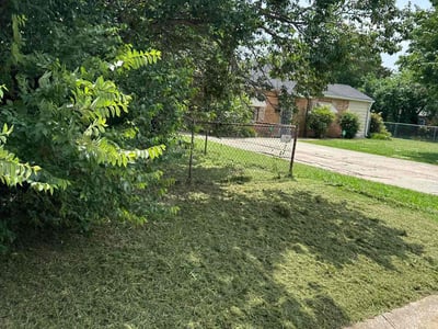 Lawn Care service in Reseda, 91335
