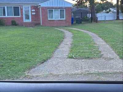 Lawn Care service in Gloucester, 23061