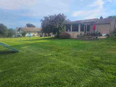 Lawn Care service in Enola, 17025