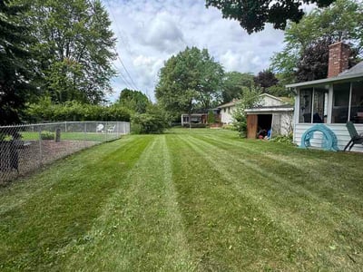 Lawn Care service in Lansing, 48933