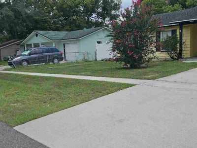 Lawn Care service in Hunters Creek, 32837
