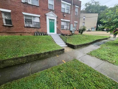 Lawn Care service in Burke, 22009