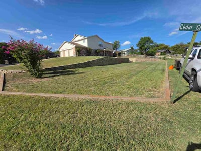 Lawn Care service in Granbury, 76048