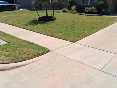 Lawn Care service in Crowley, 76036