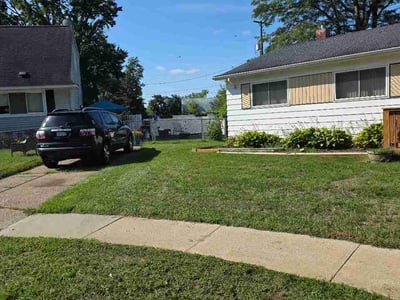 Lawn Care service in Santa Cruz, 95060