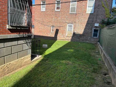Lawn Care service in Howard Beach, 11414