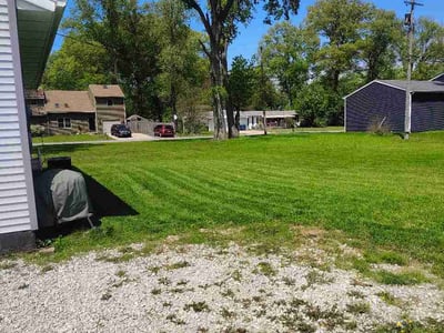 Lawn Care service in Chesterton, 46304