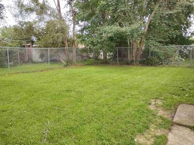 Lawn Care service in Highland, 46322