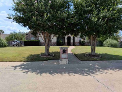 Lawn Care service in Midlothian, 76065