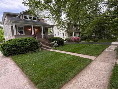 Lawn Care service in Voorhees, 08043