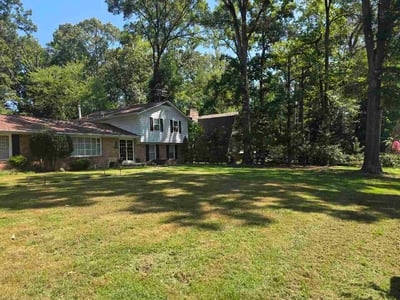 Lawn Care service in Hyattsville, 20781