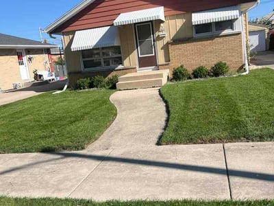 Lawn Care service in Sheboygan, 53081