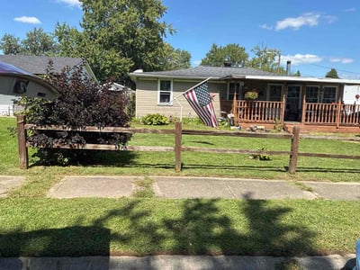 Lawn Care service in Muncie, 47305