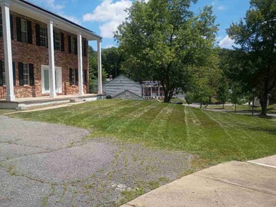 Lawn Care service in Clinton, 20735