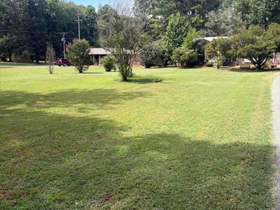 Lawn Care service in Jonesboro, 72401