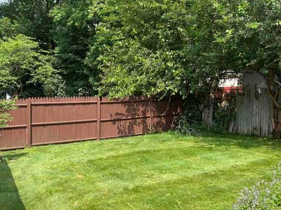 Lawn Care service in Cuyahoga Falls, 44221