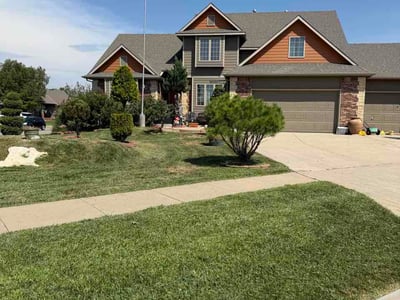 Lawn Care service in Derby, 67037