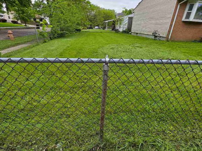 Lawn Care service in Burke, 22015