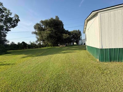 Lawn Care service in Brunswick, 31520