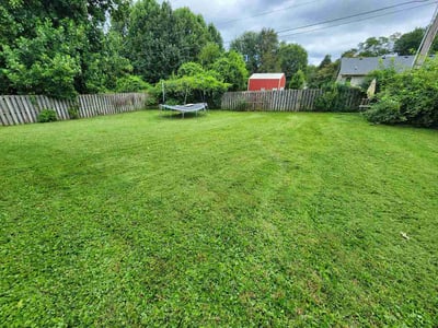 Lawn Care service in Charlestown, 47111