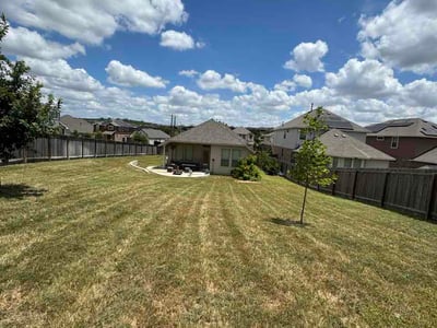 Lawn Care service in Olmos Park, 78212