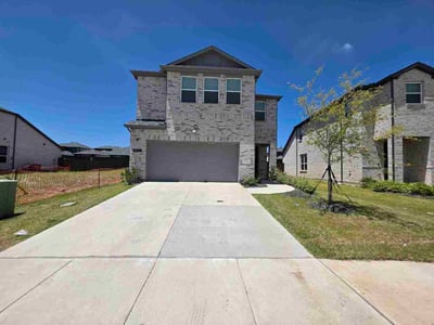 Lawn Care service in Roanoke, 76262