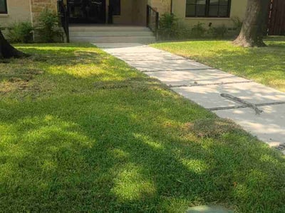 Lawn Care service in Roanoke, 76262
