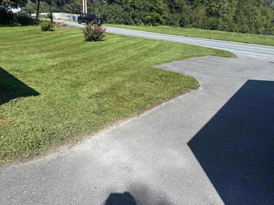 Lawn Care service in Frederick, 21701