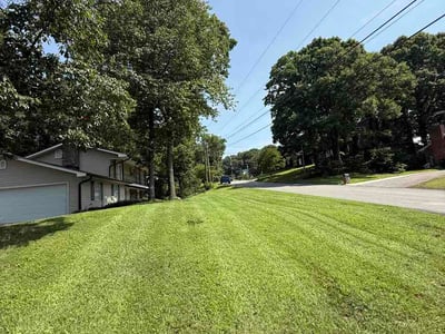 Lawn Care service in Oak Ridge, 37830
