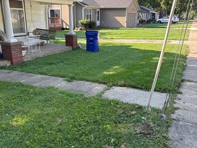 Lawn Care service in Leavenworth, 66048
