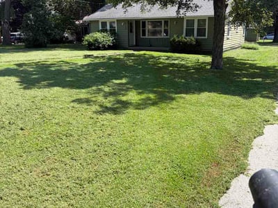 Lawn Care service in Leavenworth, 66048