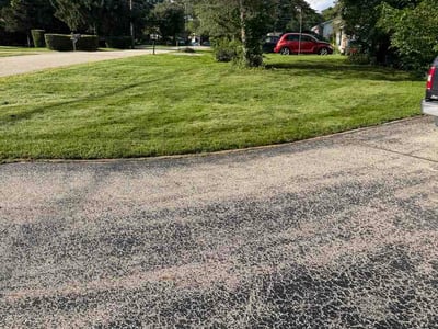 Lawn Care service in Zion, 60099