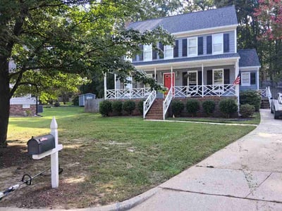 Lawn Care service in Piedmont Triad, 27523