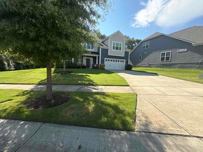 Lawn Care service in Ballantyne, 28277