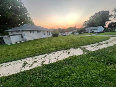 Lawn Care service in Wright City, 63390